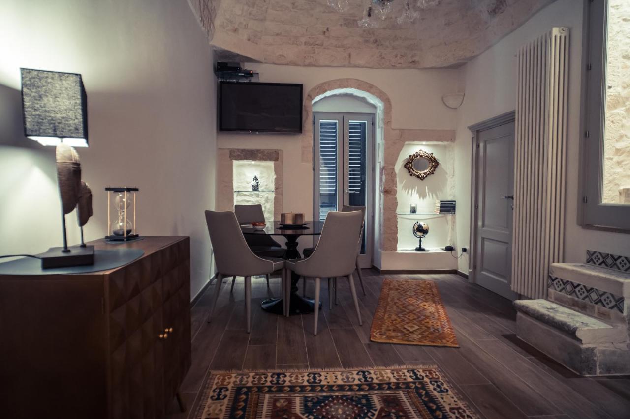 אוסטוני 800S Home Luxury Rooms מראה חיצוני תמונה