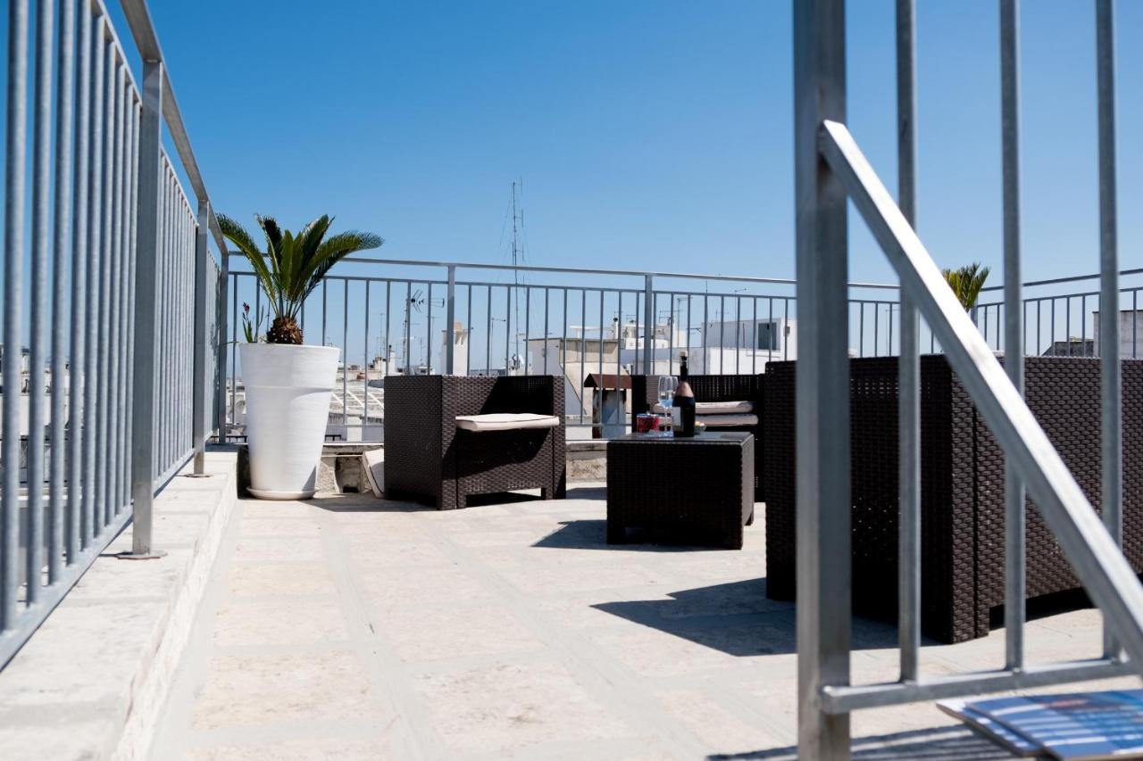 אוסטוני 800S Home Luxury Rooms מראה חיצוני תמונה
